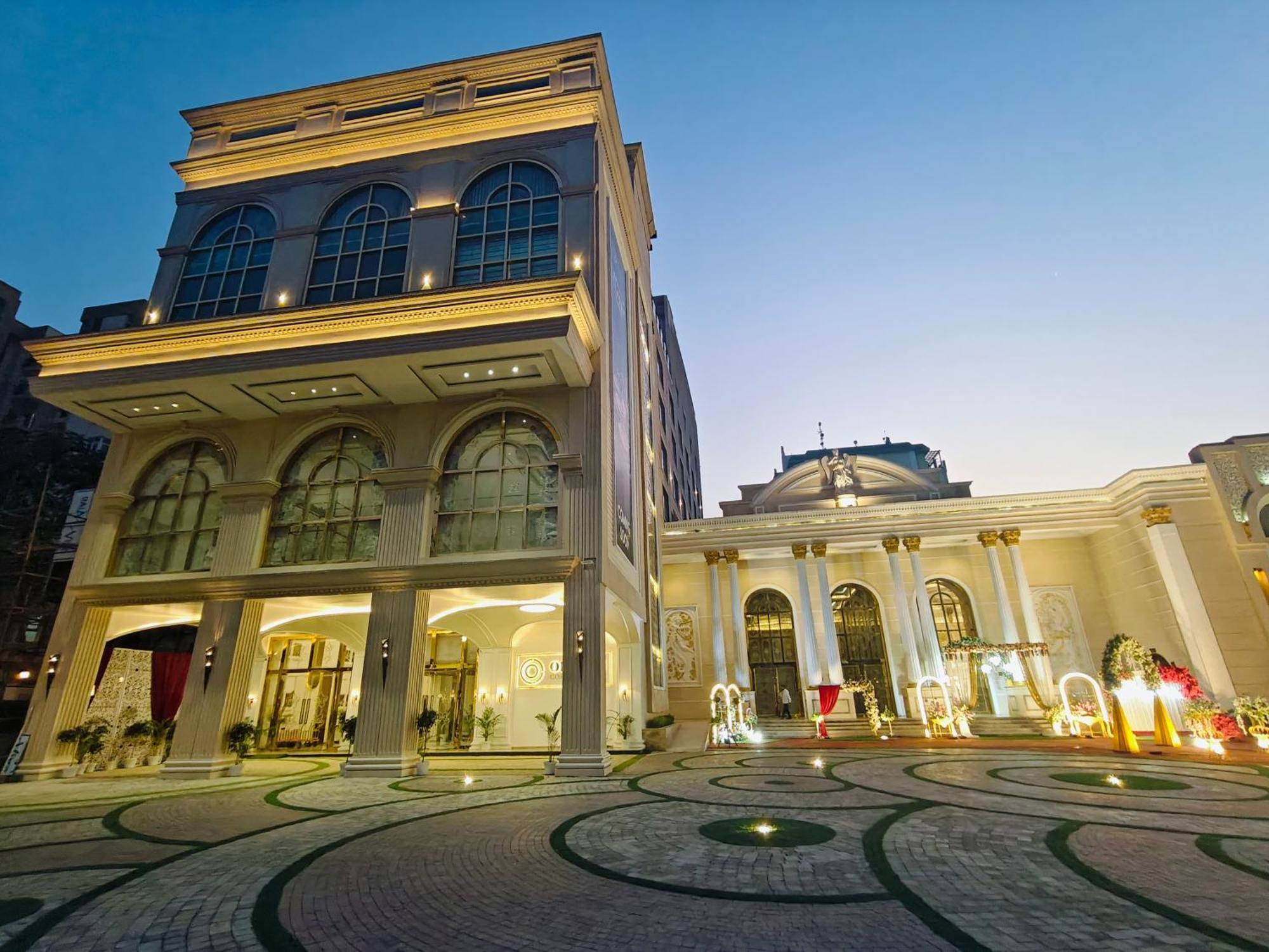 Ornate Lucknow Hotel ภายนอก รูปภาพ